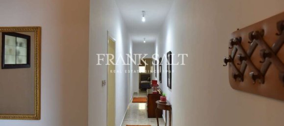 3 bedrooms Apartment in Sliema, Malta No. 3162 11