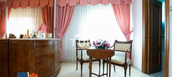 4 Schlafzimmer Wohnung in Esplugues de Llobregat, Spain, Nr. 141932 23