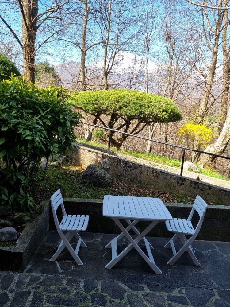 Квартира с 2 комнатами в Кремено, Италия № 251956