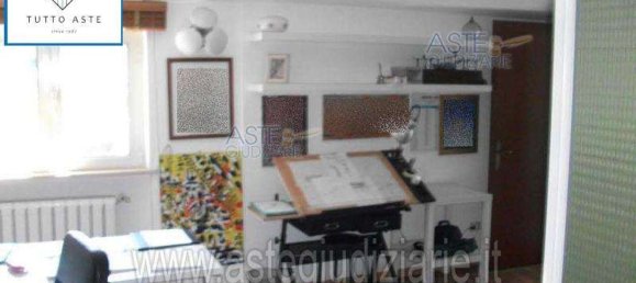 4 rooms Apartment in Magliano Romano, Italy No. 199831 11