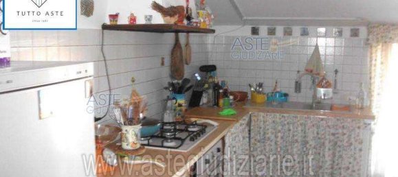 4 rooms Apartment in Magliano Romano, Italy No. 199831 5