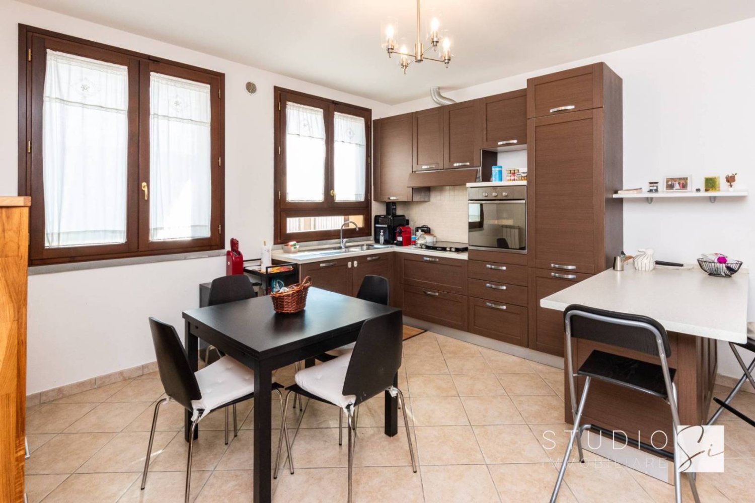 Apartamento T2 em Pistoia, Italy N.º 349001