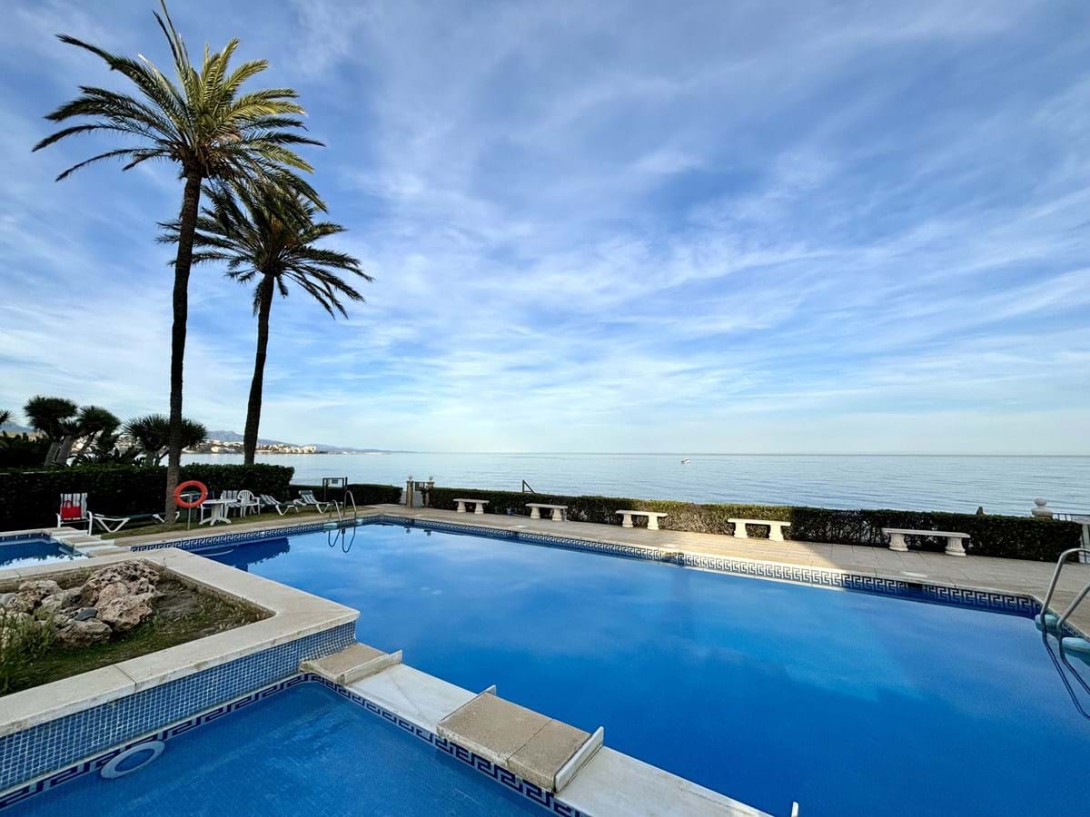 2 Schlafzimmer Penthouse in Estepona, Spain, Nr. 146109