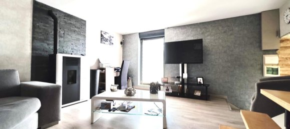 Casa de 3 dormitorios en Douai, France No. 66465 2