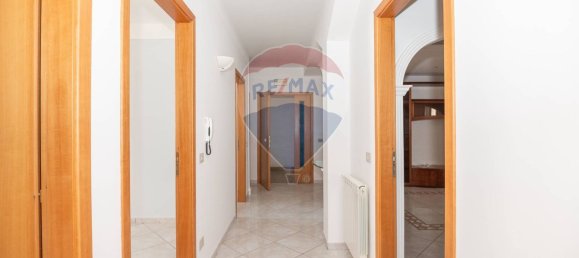 6 rooms Apartment in Grammichele, Italy No. 132674 13