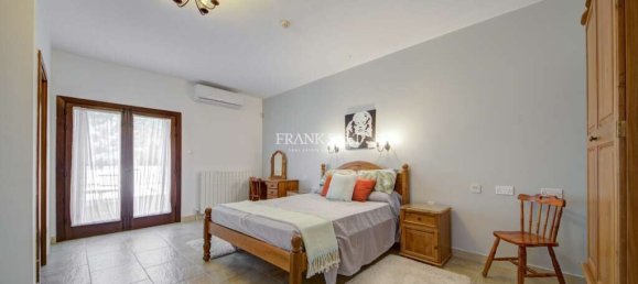 4 غرف نوم مزرعة في Siggiewi, Malta رقم 210 5