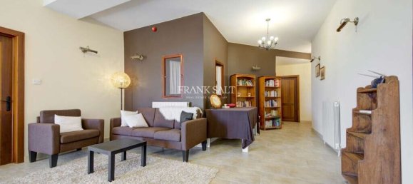 4 غرف نوم مزرعة في Siggiewi, Malta رقم 210 21