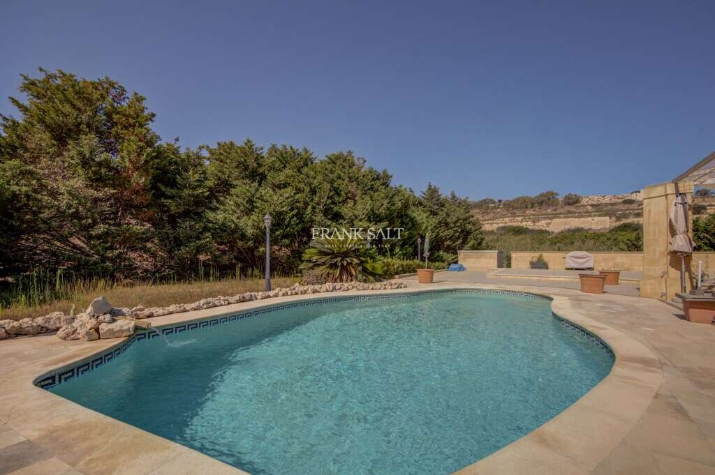 Quinta T4 em Siggiewi, Malta N.º 210