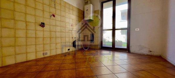 3 Schlafzimmer Wohnung in Cappella Cantone, Italy, Nr. 88917 8