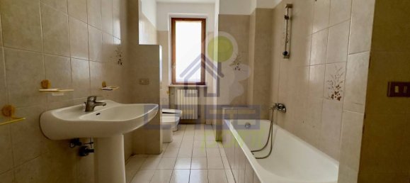 3 Schlafzimmer Wohnung in Cappella Cantone, Italy, Nr. 88917 17