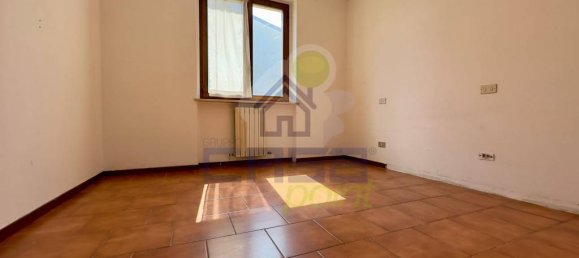 3 Schlafzimmer Wohnung in Cappella Cantone, Italy, Nr. 88917 14