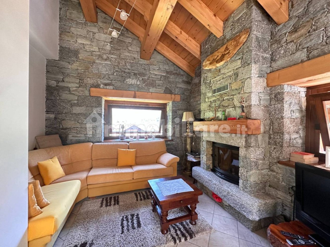 Apartamento de 2 dormitorios en Campertogno, Italy No. 123866