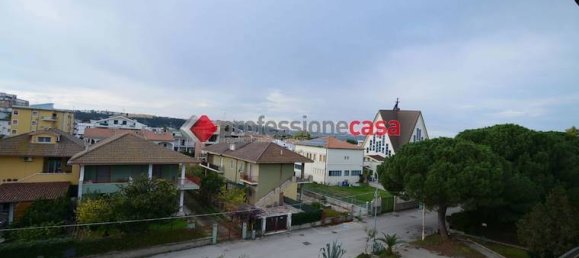 4-Zimmer Wohnung in Campomarino, Italy, Nr. 198926 10