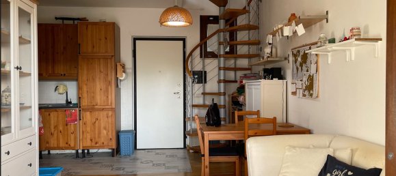 3 bedrooms Duplex in Rome, Italy No. 84365 4