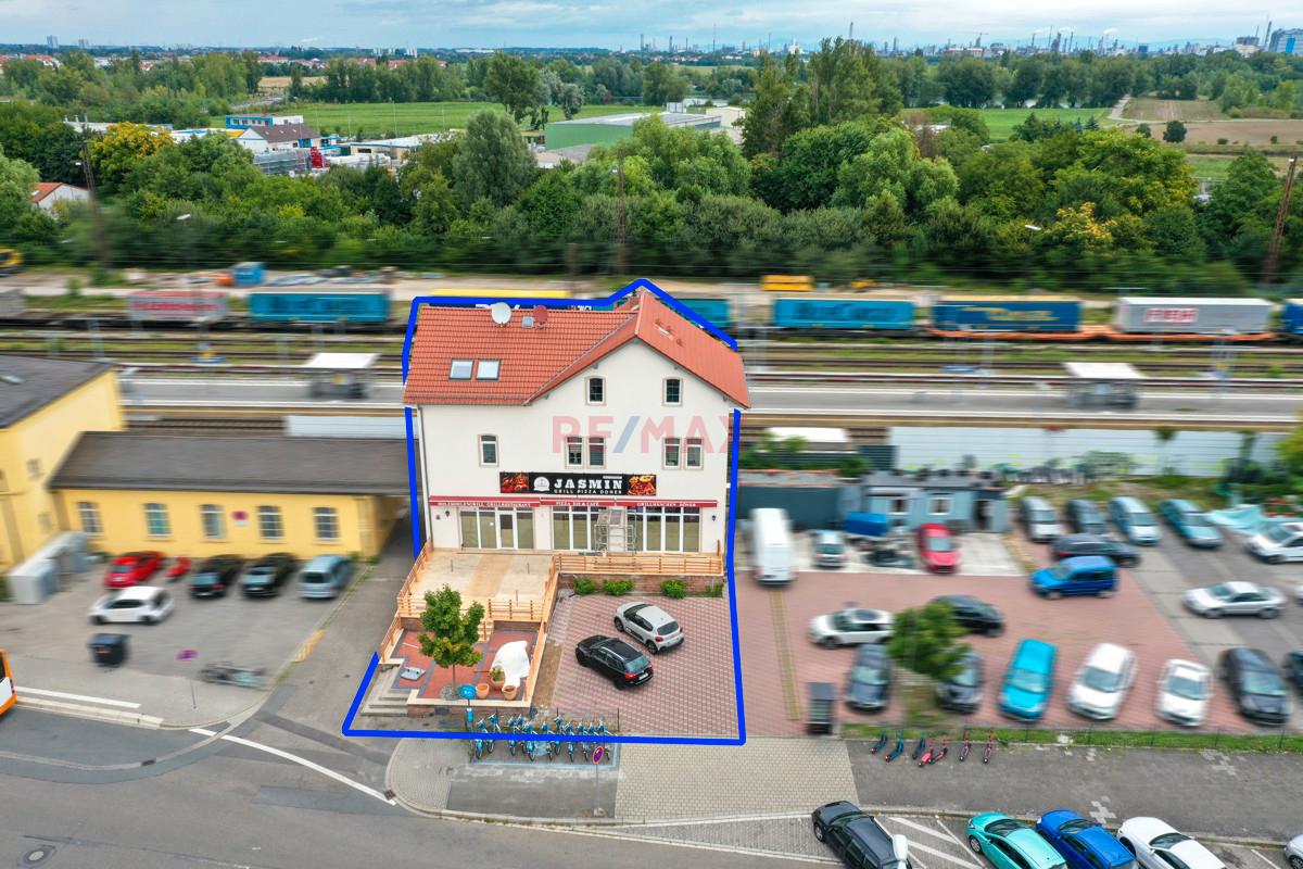 8-salle Bâtiment à Ludwigshafen am Rhein, Germany No. 317602