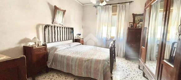 3 bedrooms Apartment in Naples, Italy No. 273467 8