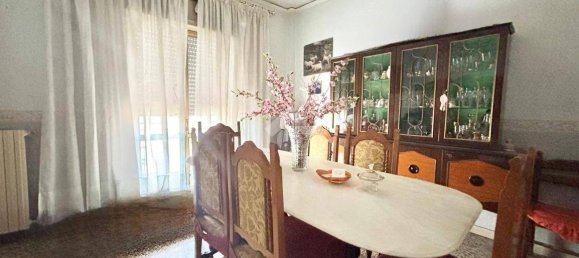 3 bedrooms Apartment in Naples, Italy No. 273467 7