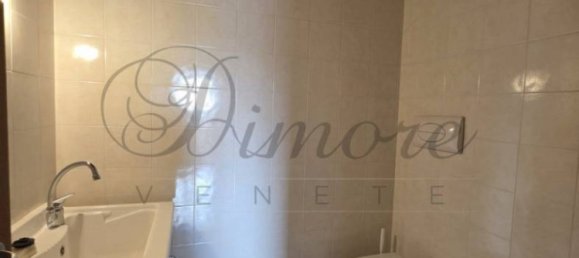 2 bedrooms Penthouse in Loreggia, Italy No. 318653 13