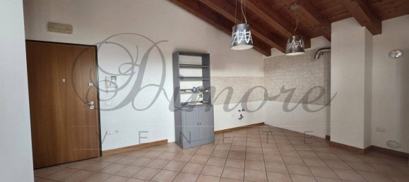 2 bedrooms Penthouse in Loreggia, Italy No. 318653 6