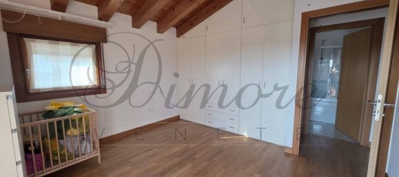 2 bedrooms Penthouse in Loreggia, Italy No. 318653 10