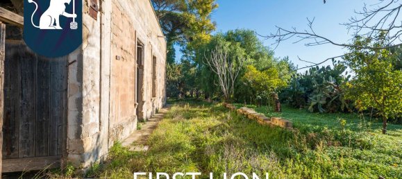 10 rooms House in Arnesano, Italy No. 173941 35