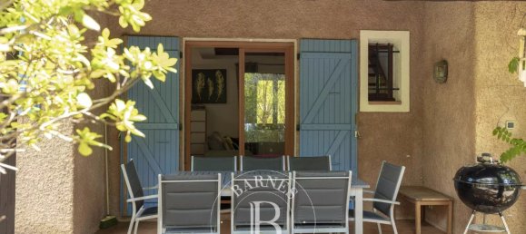 Дом с 7 спальнями в Дзондза, Франция № 79113 18