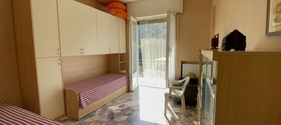 3 rooms Apartment in Noli, Italy No. 173030 3