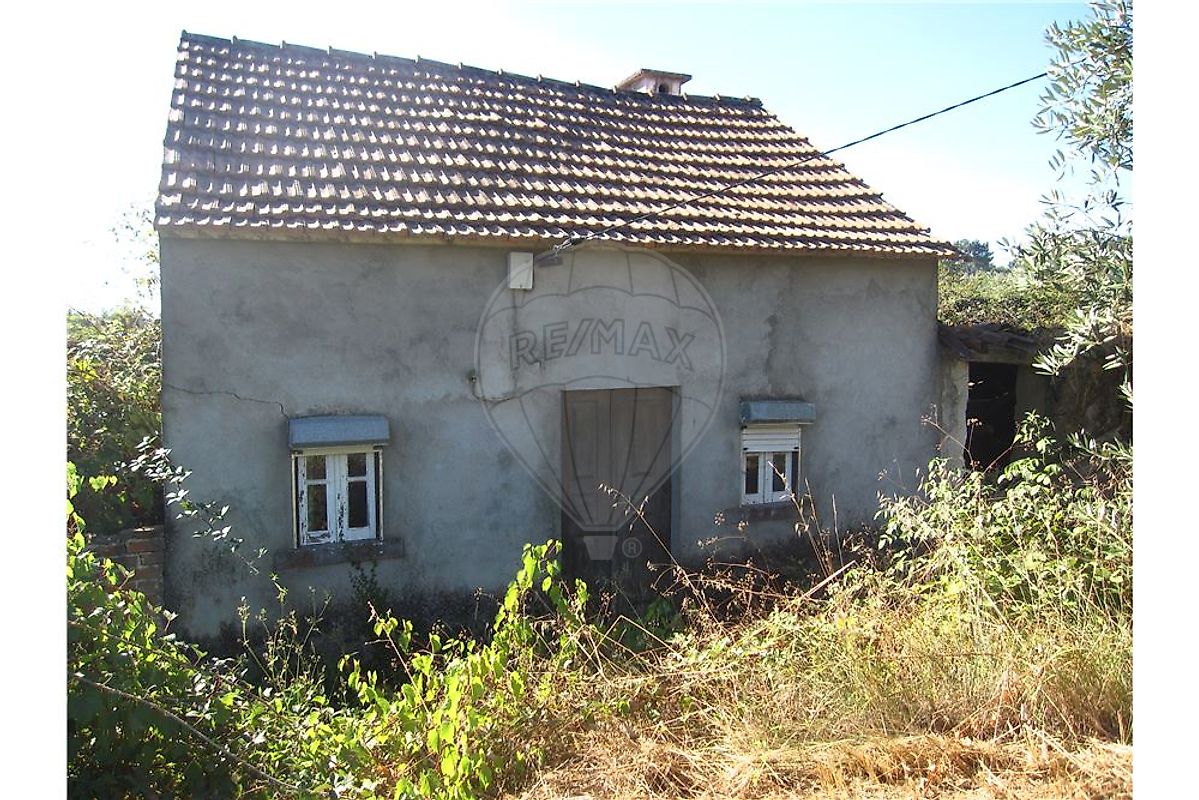 2 bedrooms House in Beco, Portugal No. 185515