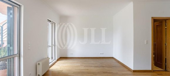 3 Schlafzimmer Doppelhaus in Cascais, Portugal, Nr. 142856 12