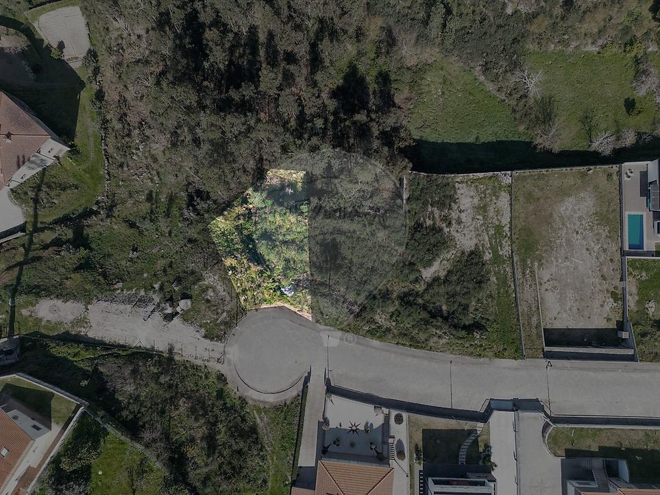  Land in Marco de Canaveses, Portugal No. 215813