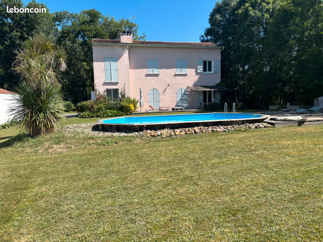 4 Schlafzimmer Haus in Odos, France, Nr. 338756