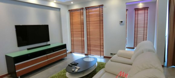 Casa de 4 dormitorios en Bang Lamung, Thailand No. 3025 24