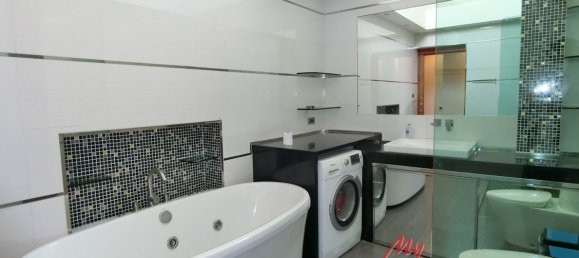 Casa de 4 dormitorios en Bang Lamung, Thailand No. 3025 30