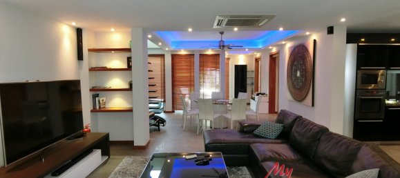 Casa de 4 dormitorios en Bang Lamung, Thailand No. 3025 7