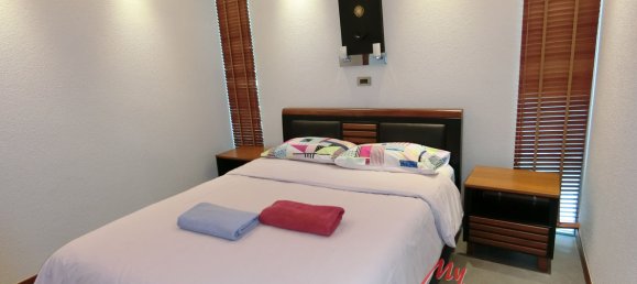 Casa de 4 dormitorios en Bang Lamung, Thailand No. 3025 26