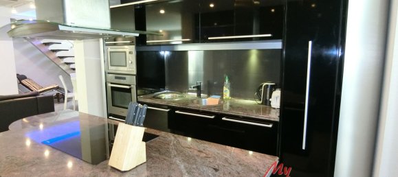 Casa de 4 dormitorios en Bang Lamung, Thailand No. 3025 29