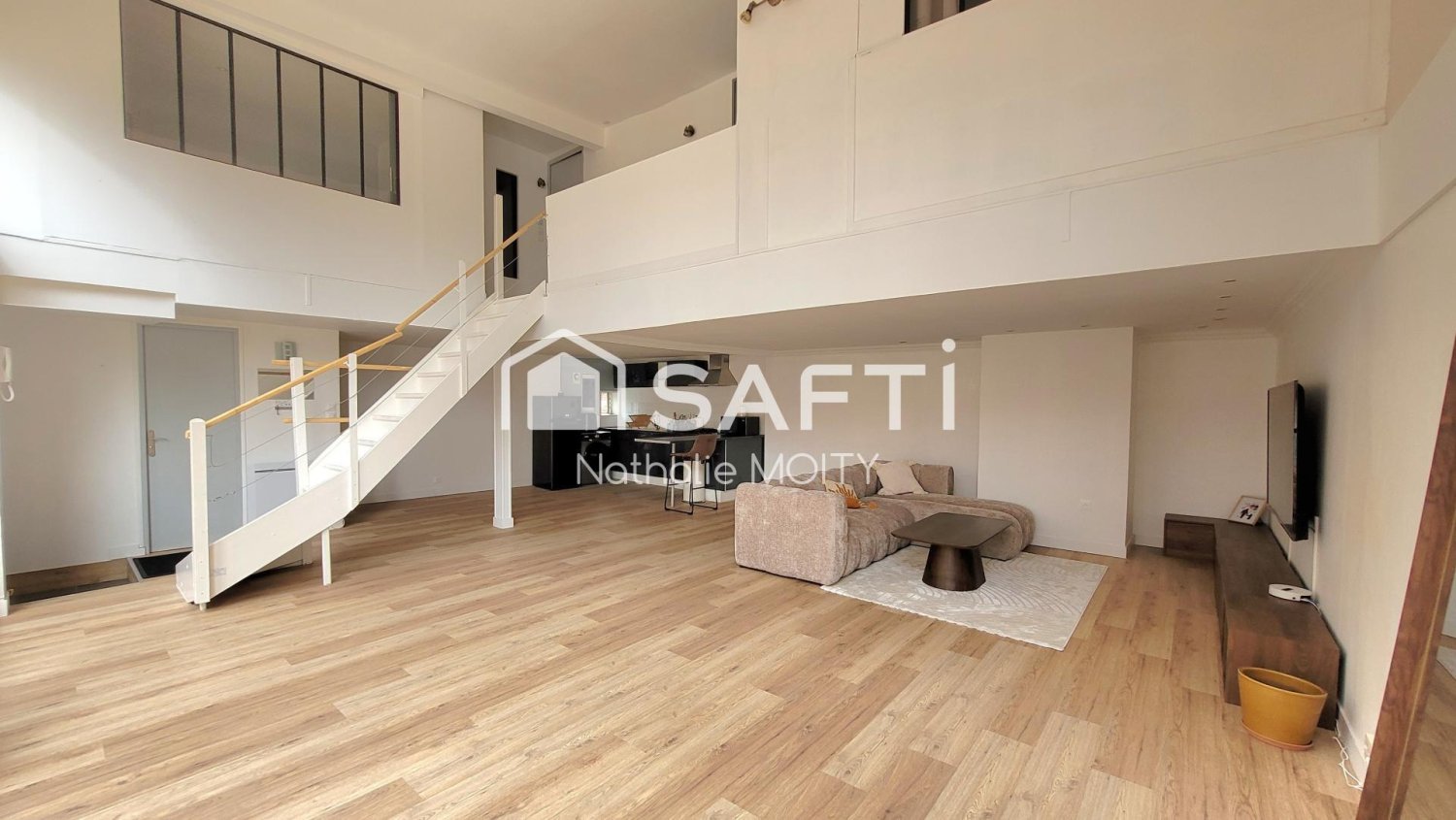 3 غرف نوم شقة في Saint-Quentin, France رقم 317757