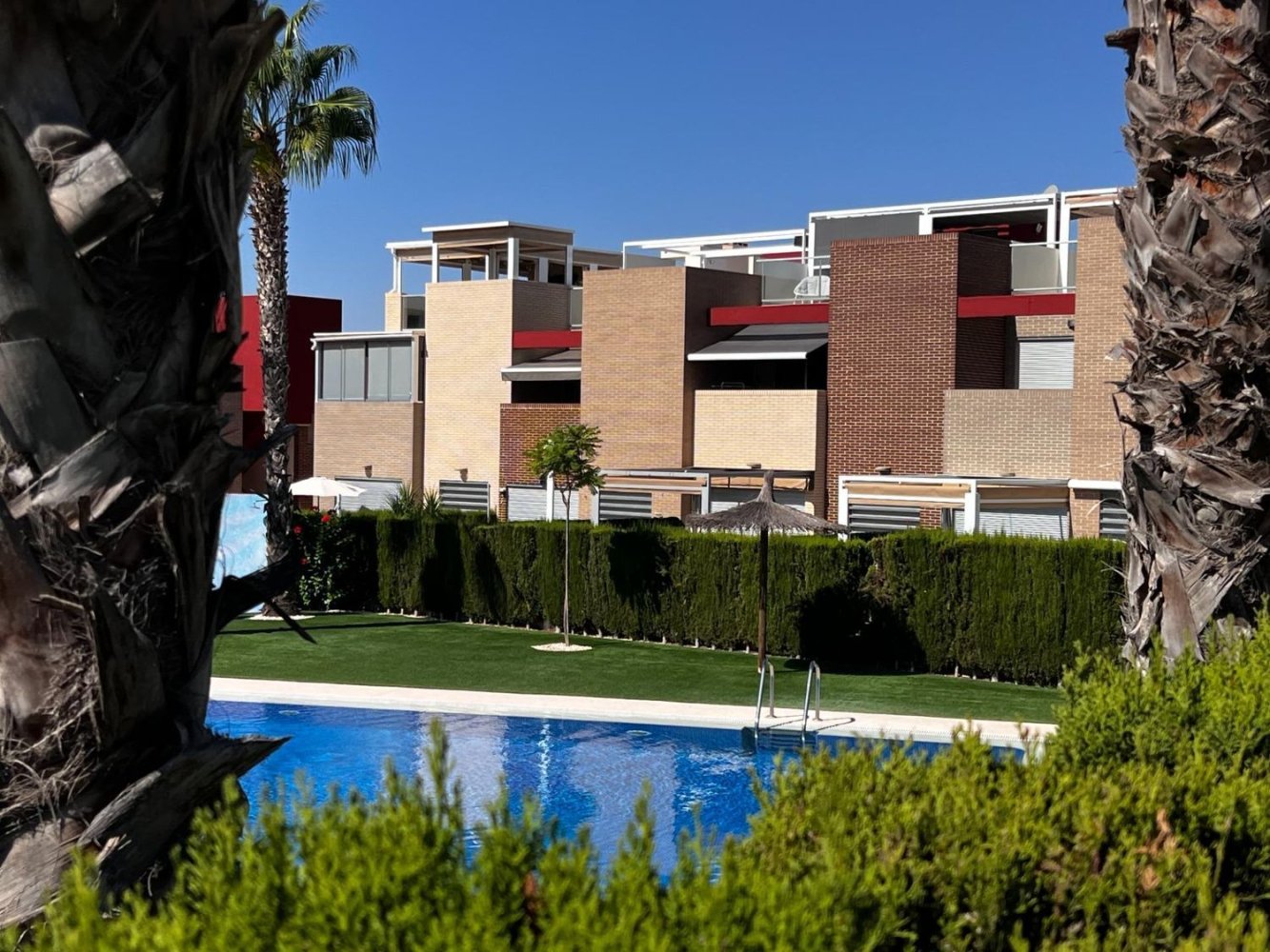 2 bedrooms Bungalow in Torrevieja, Spain No. 195077