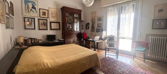 6 bedrooms Apartment in Mantua, Italy No. 370592 8