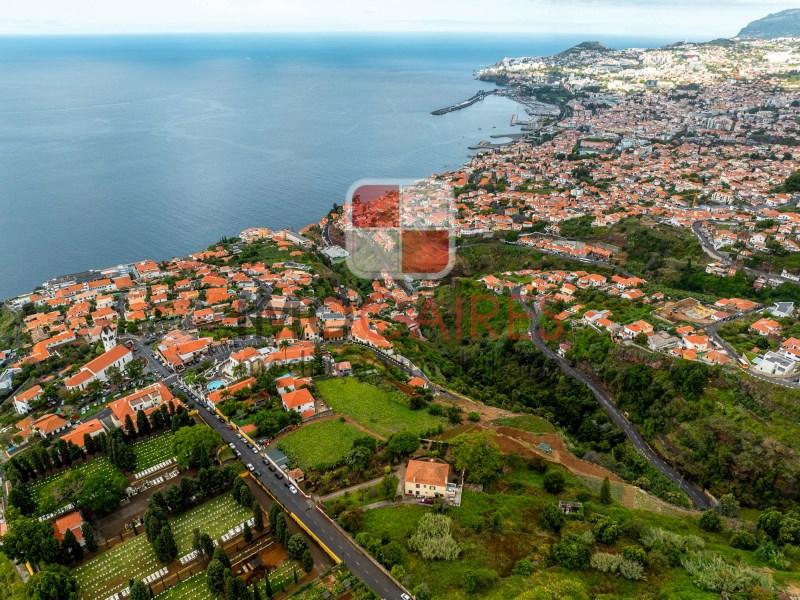 Grundstück in Funchal, Portugal 19300m², Nr. 339093