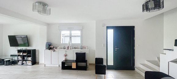 5 chambres Maison à Maizières, France No. 160180 4