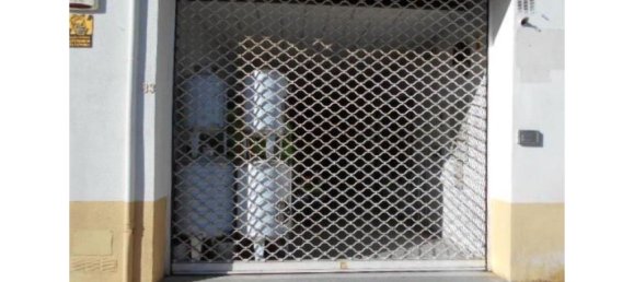 276m² Commercial property in Proenca a Nova, Portugal No. 78365 10