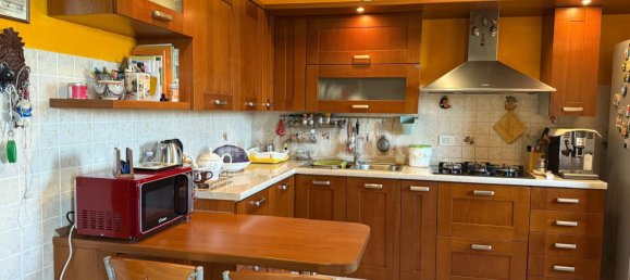 Casa de 3 habitaciónes en Latina, Italy No. 221083 5