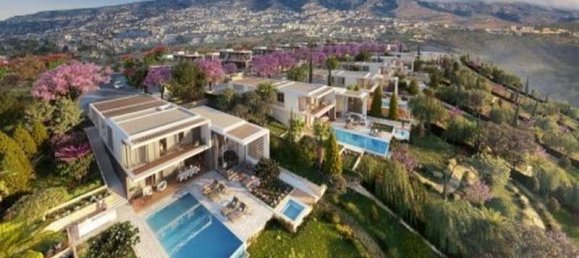 6 bedrooms House in Pegeia, Cyprus No. 16769 6