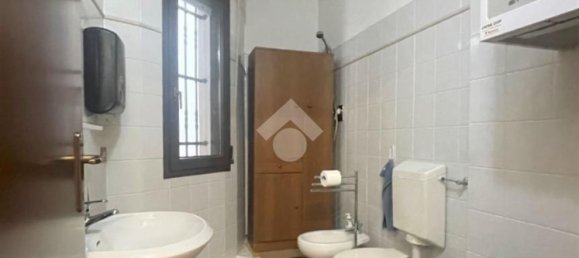 75m² Office in Rubiera, Italy No. 224515 14