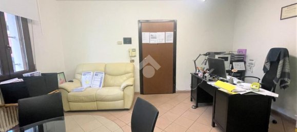 75m² Office in Rubiera, Italy No. 224515 6