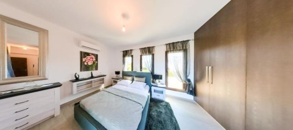 Вилла с 4 спальнями в Куклия, Кипр № 64165 19