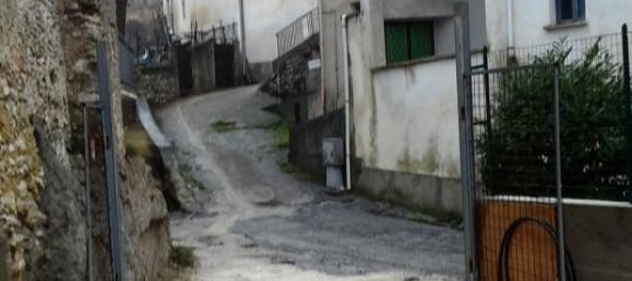 Casa de 5 habitaciónes en Vallerotonda, Italy No. 153959 10