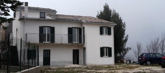 Casa de 5 habitaciónes en Vallerotonda, Italy No. 153959 2