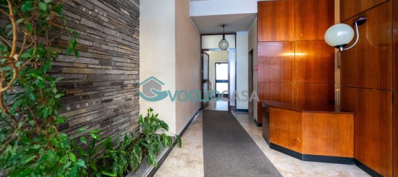 3 bedrooms Apartment in Milan, Italy No. 357921 10